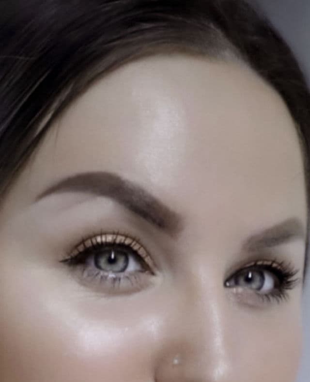 Charlotte Tilbury Pillow Talk Push Up Lashes! Mascara review photo by AleksaAmor