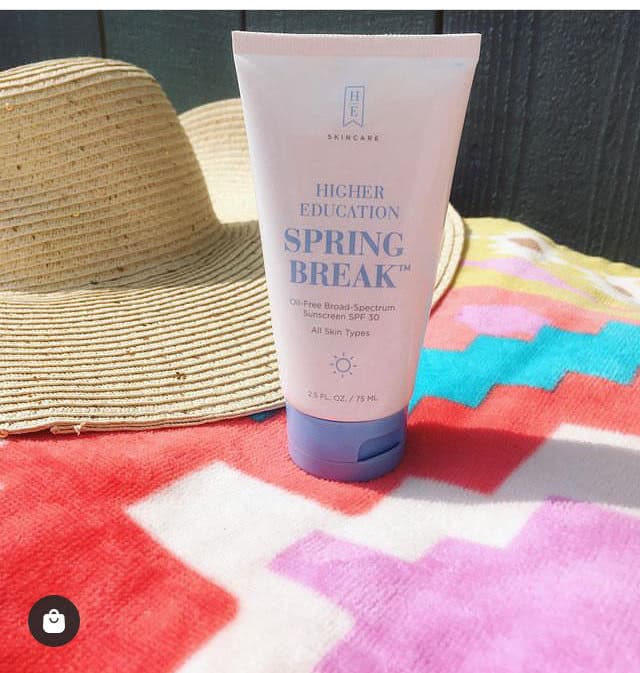 Higher Education Spring Break Oil-Free Sunscreen SPF 30 review photo by YouthfulShark
