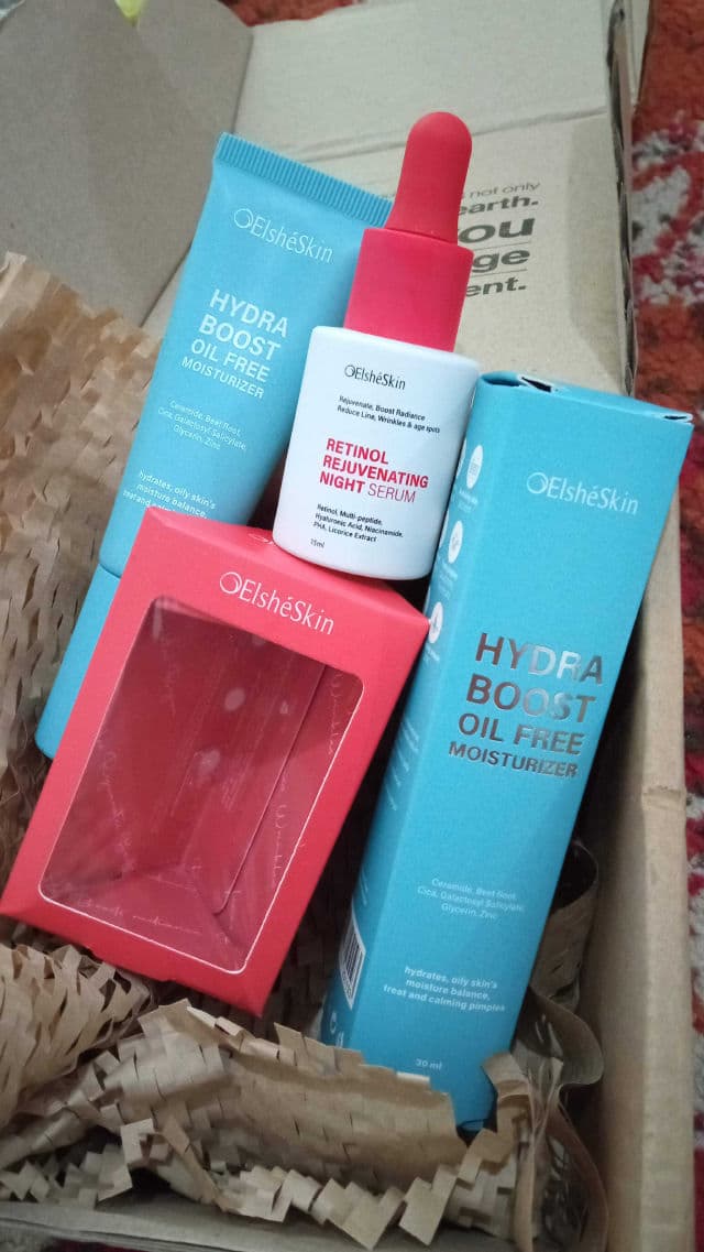 ElsheSkin Hydra Boost Oil Free Moisturizer review photo by uelfani