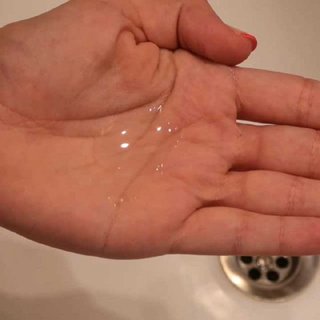 Neutrogena Hydro Boost Hydrating Cleansing Gel with Hyaluronic Acid review photo by OhMyCleanse