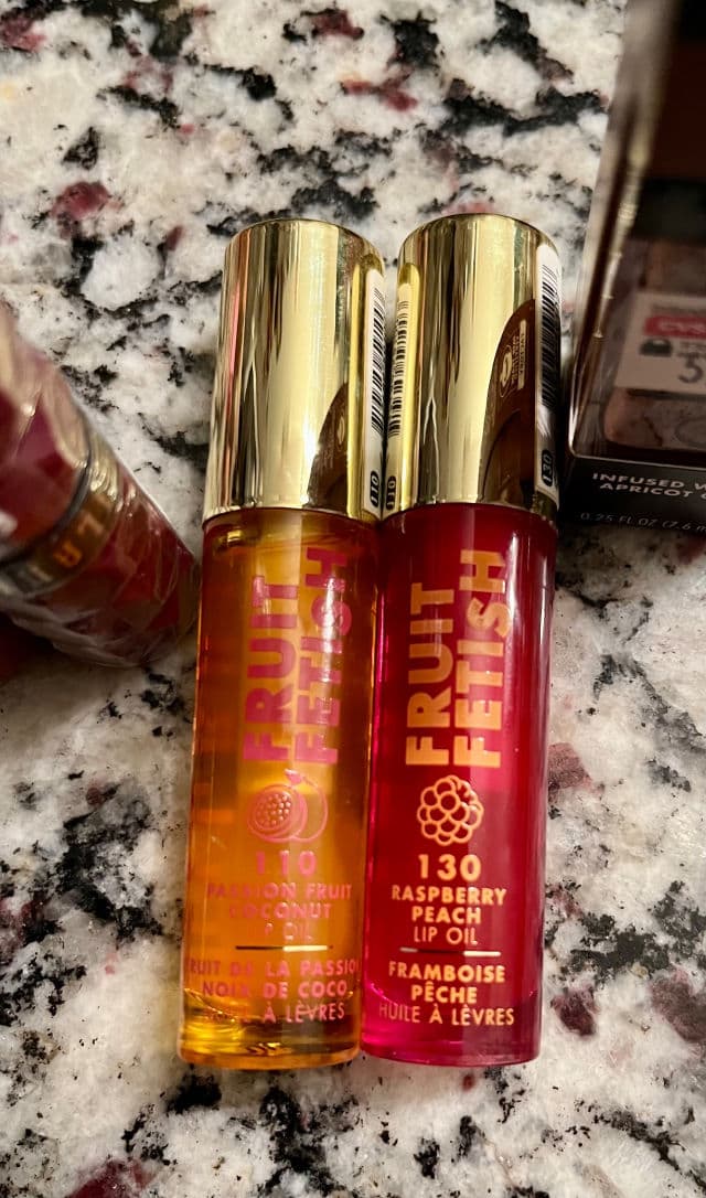 Milani Cosmetics Fruit Fetish Lip Oil Passionfruit Coconut review photo by norahlynn