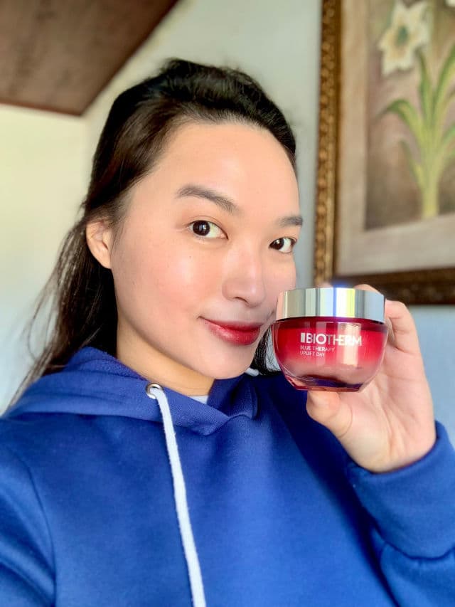 Biotherm Blue Therapy Red Algae Uplift Cream Day review photo by kemsworld
