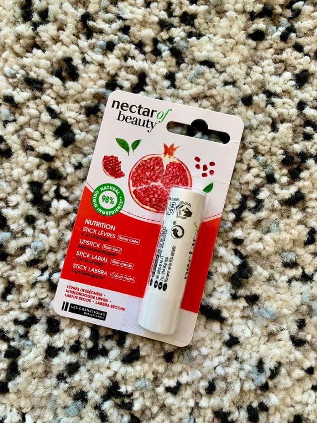 Nectar of Beauty Pomegranate Nutrition Lip Stick review photo by kemsworld