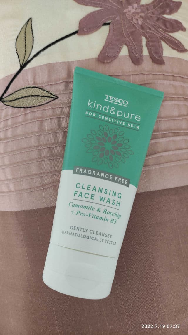 Tesco Kind And Pure Cleansing Face Wash review photo by Yorkshirerose66