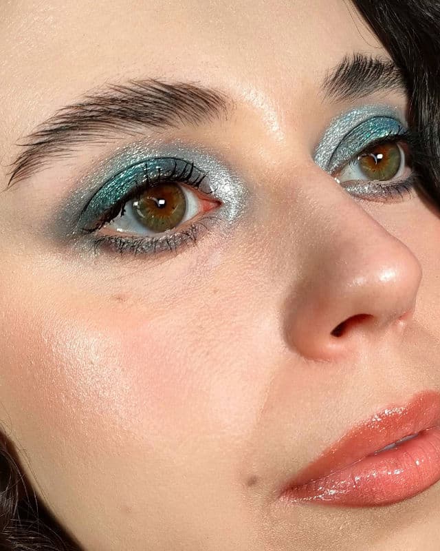 Oulac Cosmetics SA05 Freshwater review photo by maikeup