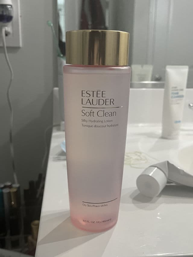 Estee Lauder Soft Clean Silky Hydrating Lotion review photo by mrcrabs