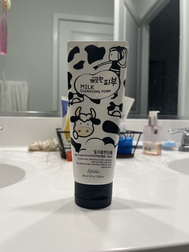 ESFOLIO Pure Skin Milk Cleansing Foam review photo by jihgooye