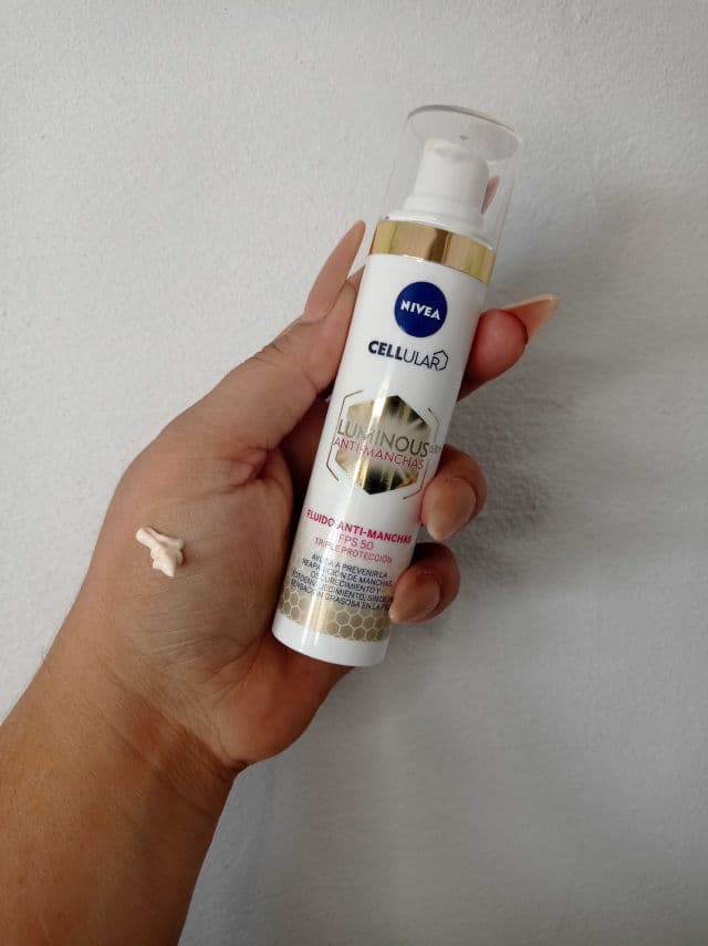 Nivea Perfect & Radiant Luminous 630 Day Cream SPF 50 review photo by Virygv