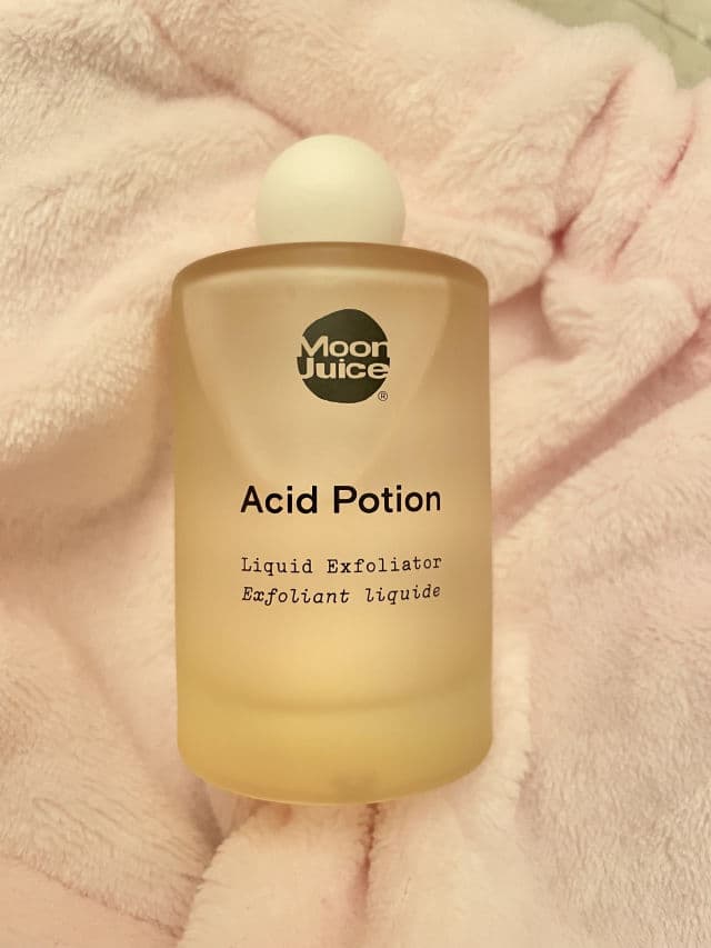 Moon Juice Acid Potion Resurfacing Exfoliator review photo by rachshaps5