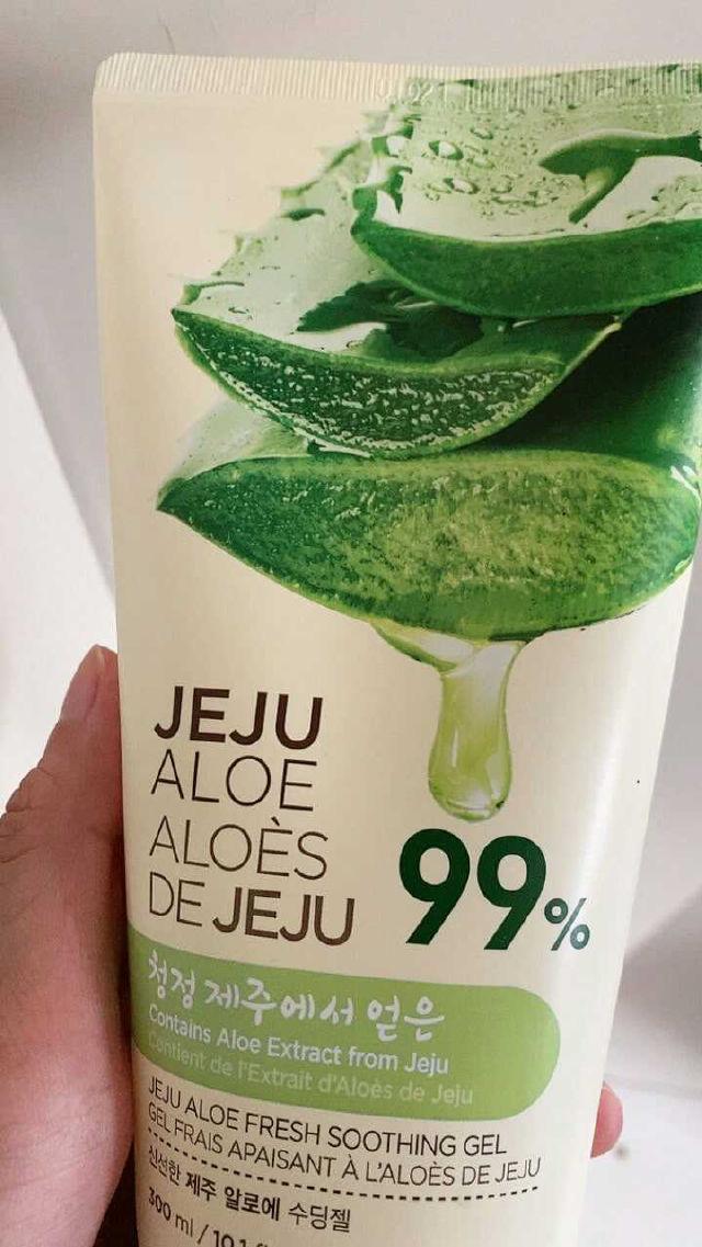 Jeju Aloe 99% Fresh Soothing Gel product review