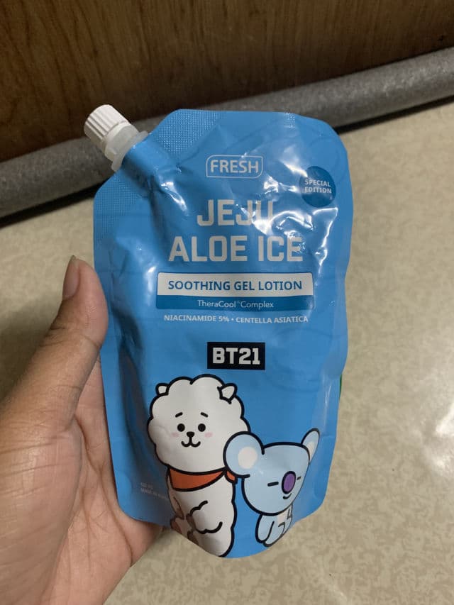 Fresh Skinlab Jeju Aloe Ice Soothing Gel Lotion BT21 Edition review photo by Mansanas