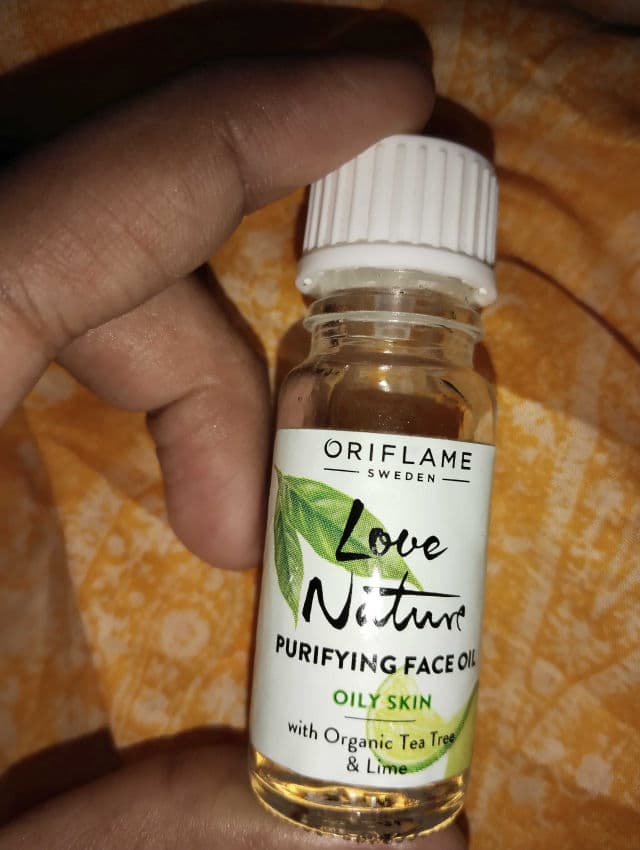 Oriflame Love Nature Purifying Face Oil with Organic Tea Tree & Lime review photo by RubabRouf
