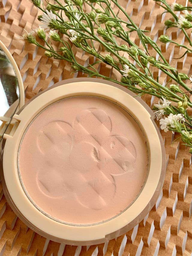 Barenbliss Fine to Refine Compact Powder review photo by helloqweny