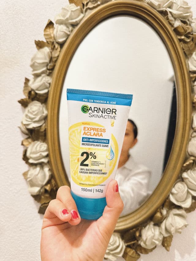 Garnier Express Aclara Limpiador Facial Tono Uniforme review photo by dmlr