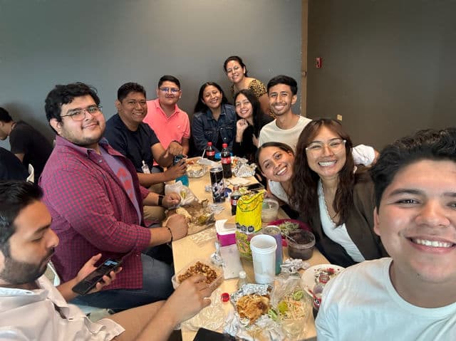 Garnier Express Aclara Limpiador Facial Tono Uniforme review photo by dmlr