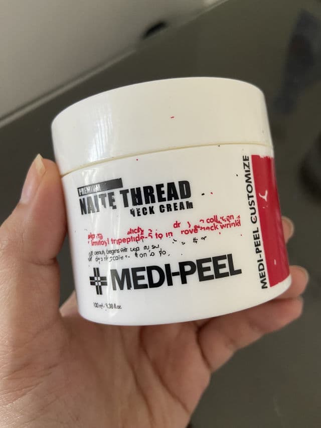 medi-peel Premium Naite Thread Neck Cream review photo by claudiawong