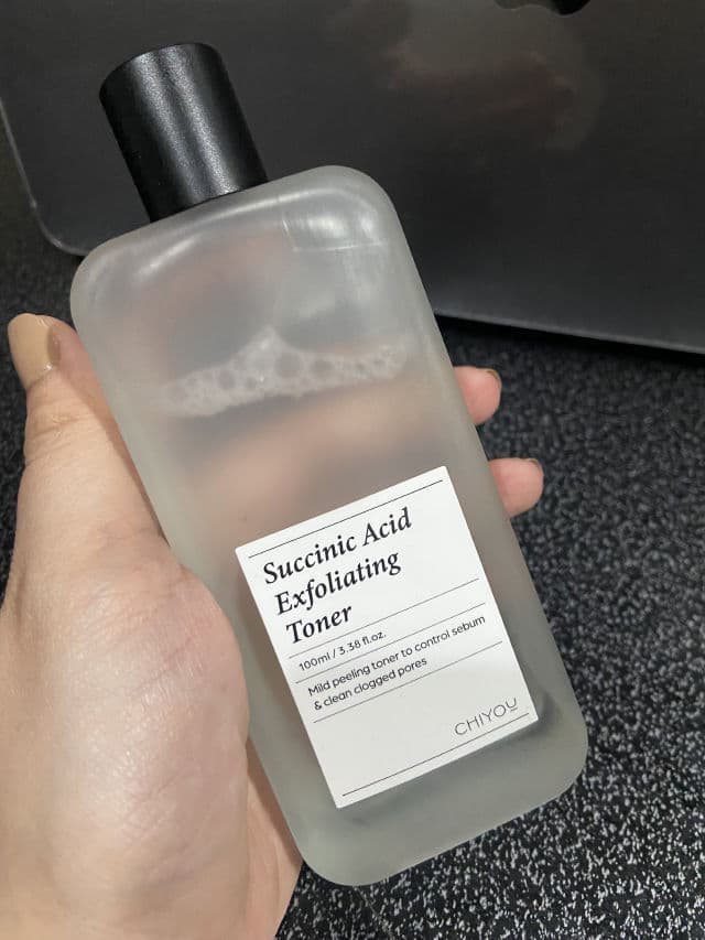 CHIYOU Succinic Acid Exfoliating Toner review photo by claudiawong
