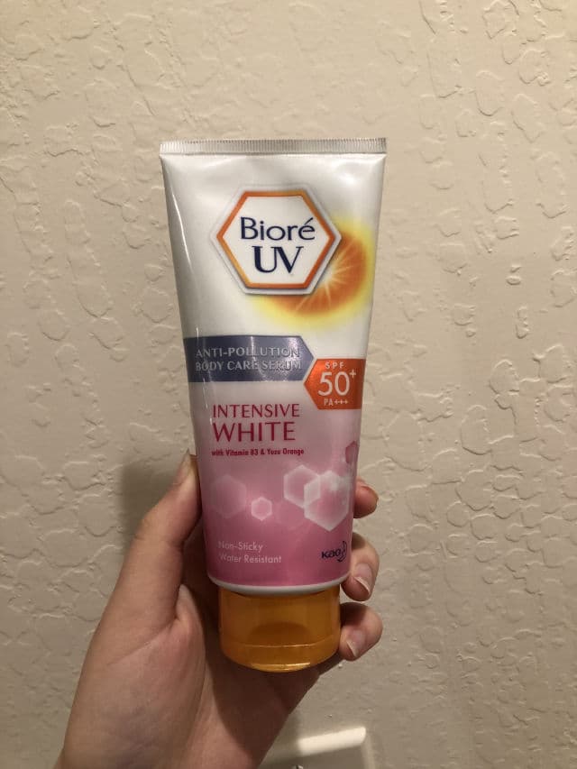 Biore UV Body Care Serum Intensive White SPF 50+ PA+++ review photo by baongocjenny