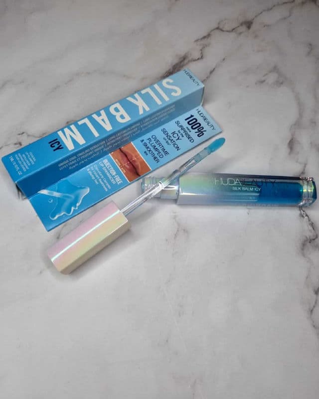 Huda Beauty Silk Balm Hydrating & Nourishing Lip Balm review photo by ejabeauty