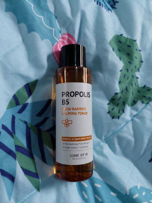 Some By Mi Propolis B5 Glow Barrier Calming Toner review photo by pebriyanti