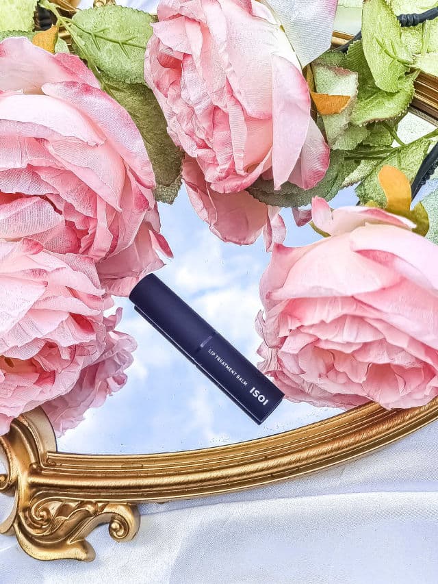 Isoi Bulgarian Rose Lip Treatment Balm - Pure Red review photo by Dearjobelle