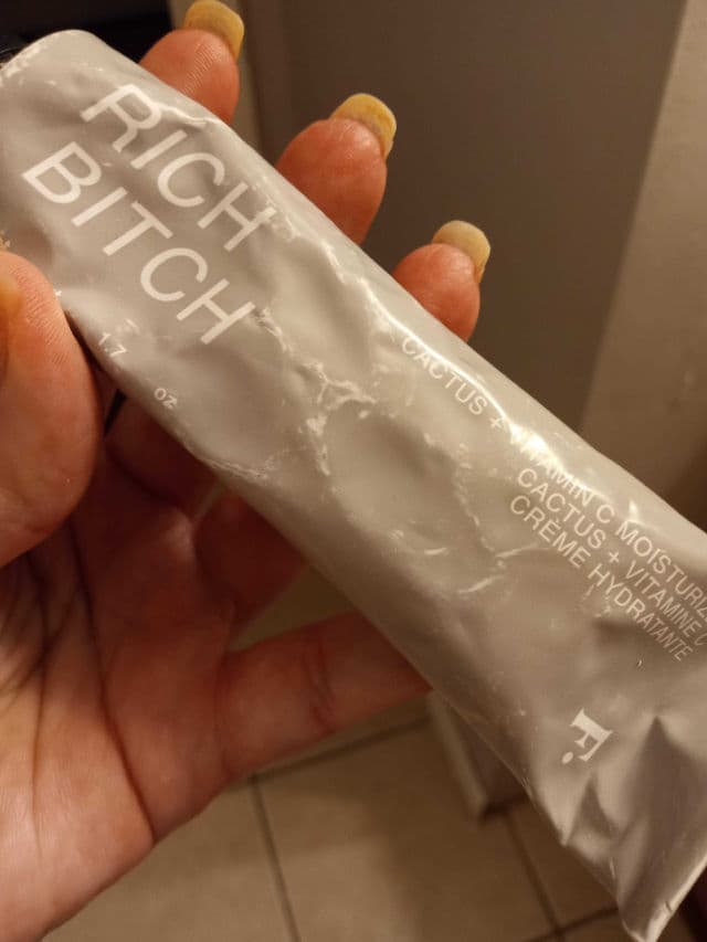 Freck Beauty Rich Bitch, Cactus & Vitamin C Face Moisturizer review photo by MzBLoNdiE