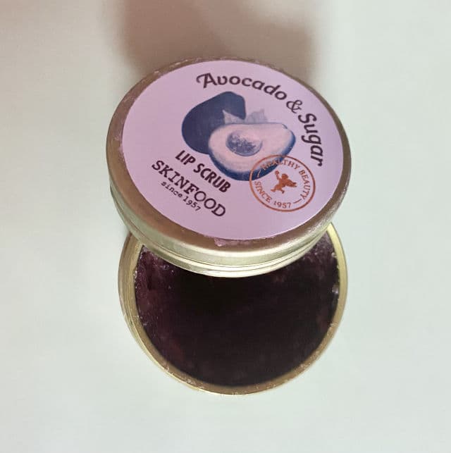 SKINFOOD Avocado & Sugar Lip Scrub review photo by Renlau
