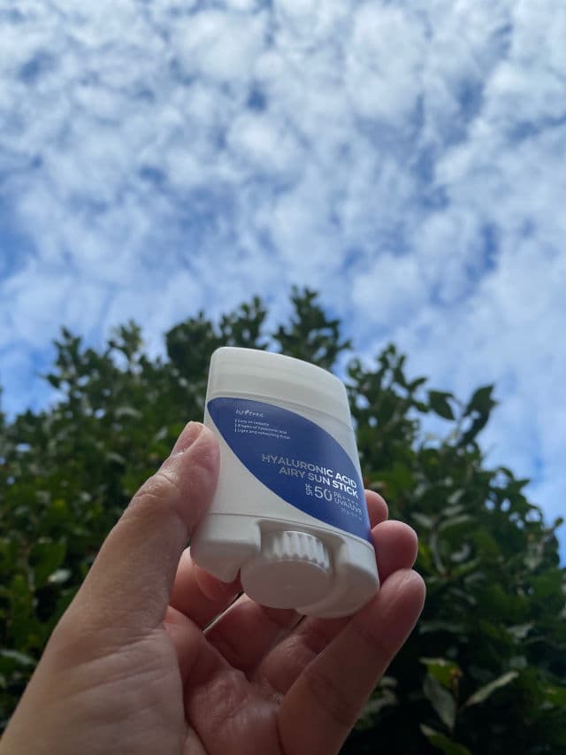 Hyaluronic Acid Airy Sun Stick SPF 50 PA++++ product review