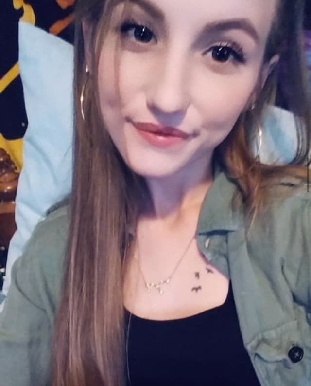 BareMinerals Gen Nude Matte Liquid Lipstick review photo by autumnpanko