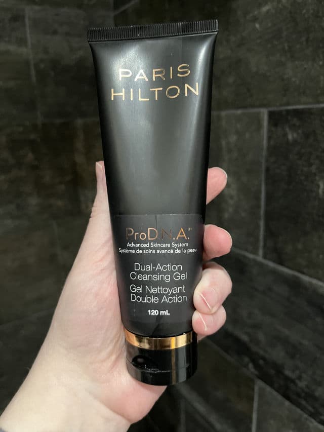Paris Hilton Skincare ProD.N.A. Dual Action Cleansing Gel review photo by hairjunkie