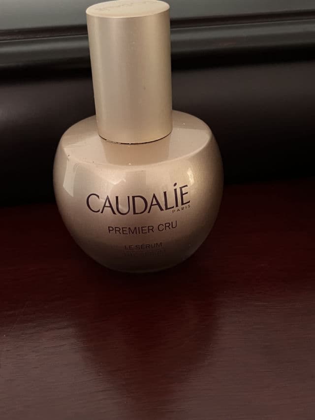 Caudalie Paris Premier Cru Anti-Aging Serum review photo by hairjunkie
