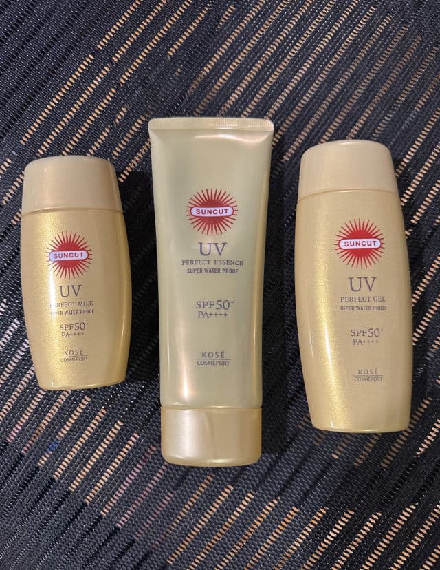 SKIN AQUA Super Moisture Essence Gold SPF 50+ PA++++ review photo by shanethomas42