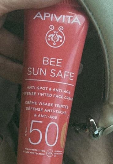 Apivita Bee Sun Safe Anti-Spot & Anti-Age Defense Face Cream SPF50 review photo by lemoni2