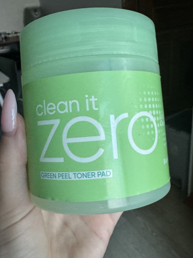 Banila Co. Clean it Zero Green Peel Toner Pad review photo by ElizabethUGC