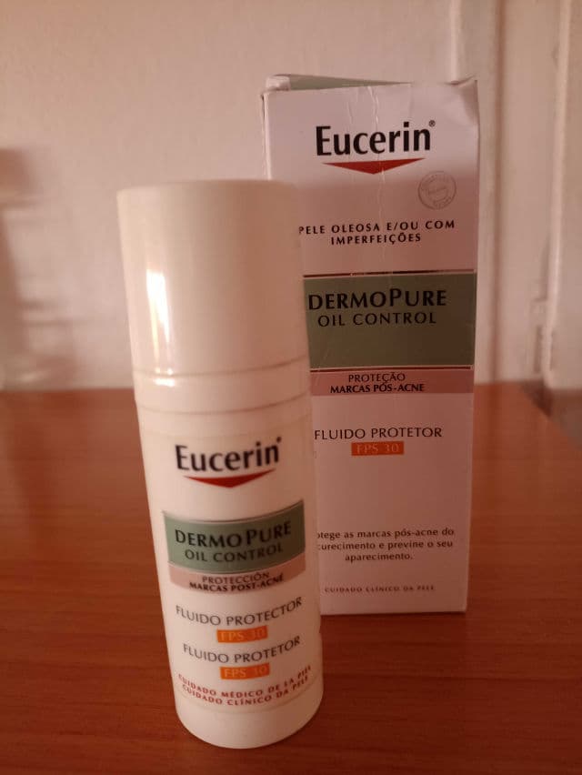 Eucerin Protective Fluid SPF 30 - Post Acne Marks review photo by Juanmonet