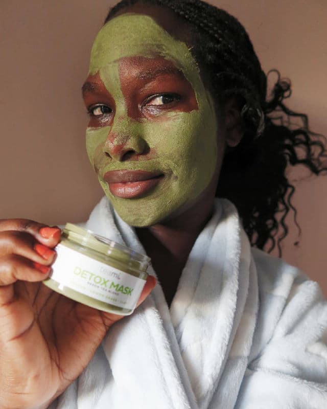 Teami Blends Green Tea Facial Scrub review photo by Christineadye