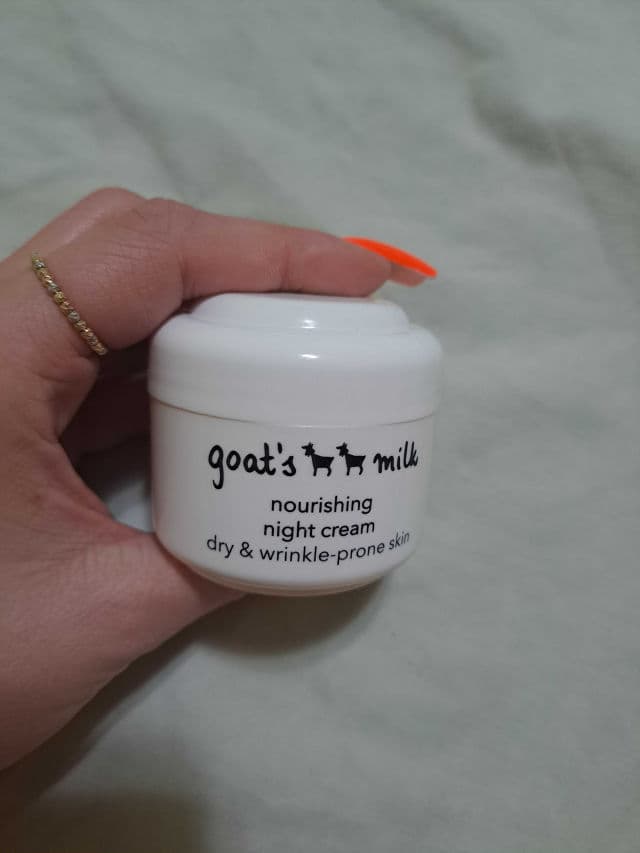 Ziaja Goat’s Milk Night Cream review photo by AnaMariaT
