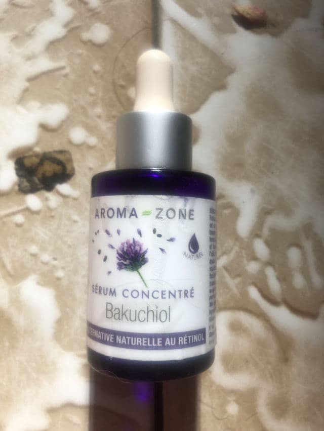 Aroma Zone Sérum Visage Concentré Bakuchiol  review photo by Emelinetls
