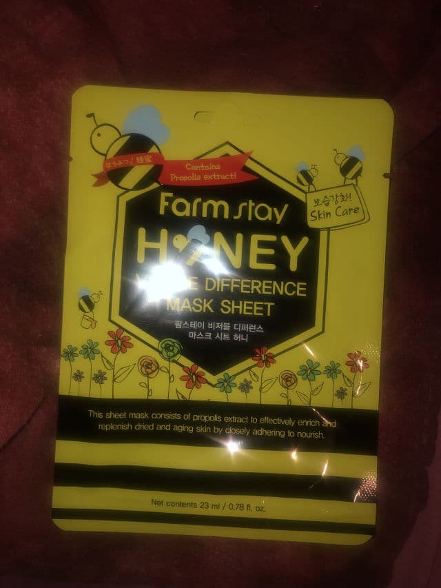 Farmstay Visible Difference Mask Sheet - Honey review photo by Emelinetls