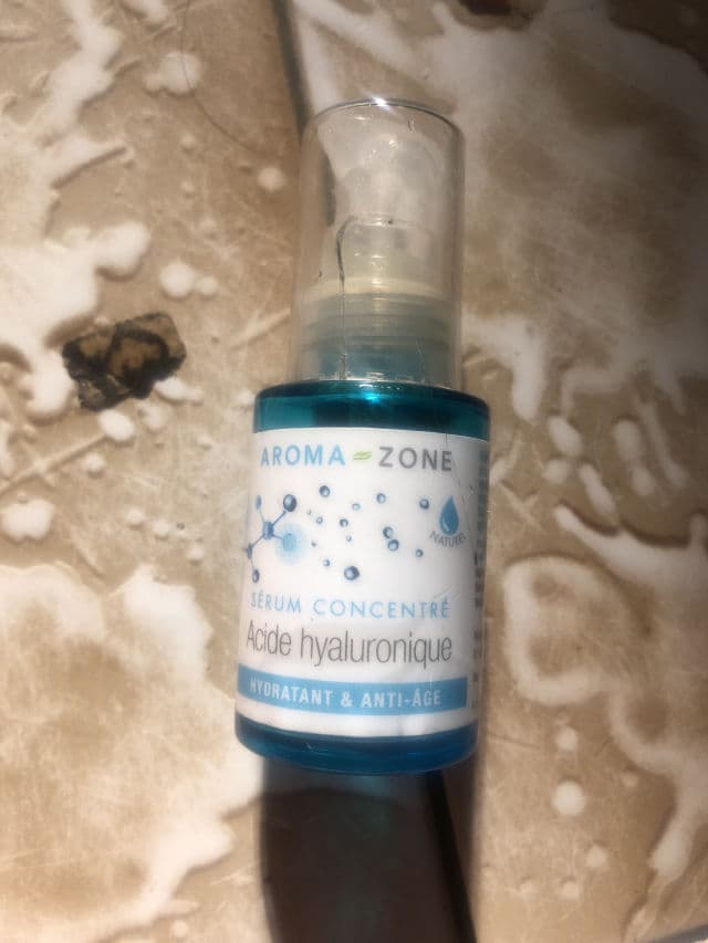 Aroma Zone Sérum Concentré D'acide Hyaluronique review photo by Emelinetls