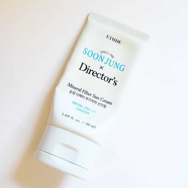 ETUDE SoonJung Director's Mineral Filter Sun Cream SPF50+ PA++++ review photo by theskincarewitch
