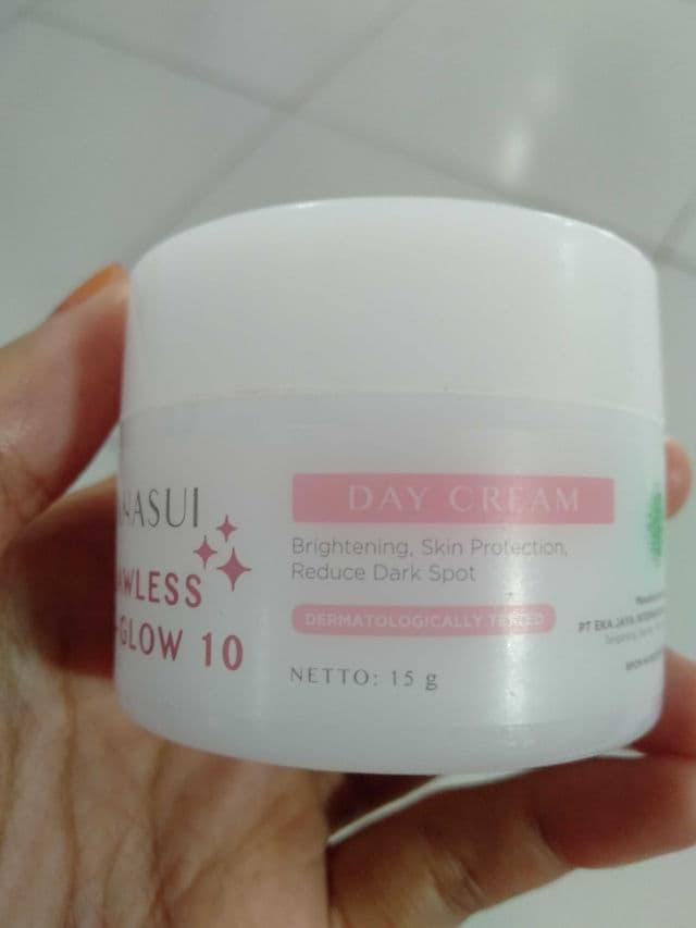 Hanasui Cosmetics Flawless Glow 10 Day Cream  review photo by leciel
