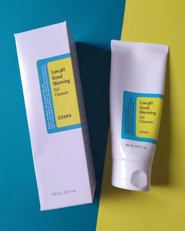 COSRX Low pH Good Morning Gel Cleanser review photo by peachperfectskin