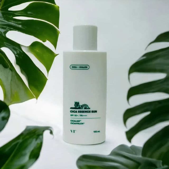 VT COSMETICS Cica Essence Sun SPF50+ PA ++++ review photo by peachperfectskin