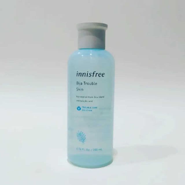 INNISFREE Bija Trouble Skin review photo by peachperfectskin