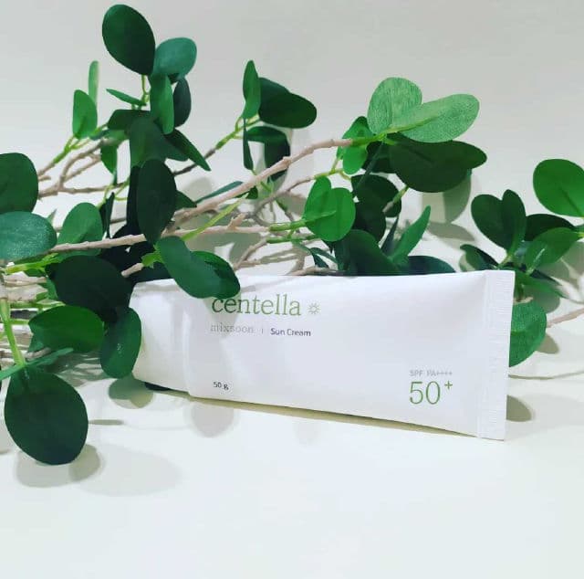 MIXSOON Centella Asiatica Sun Cream SPF 50+ PA++++  review photo by peachperfectskin