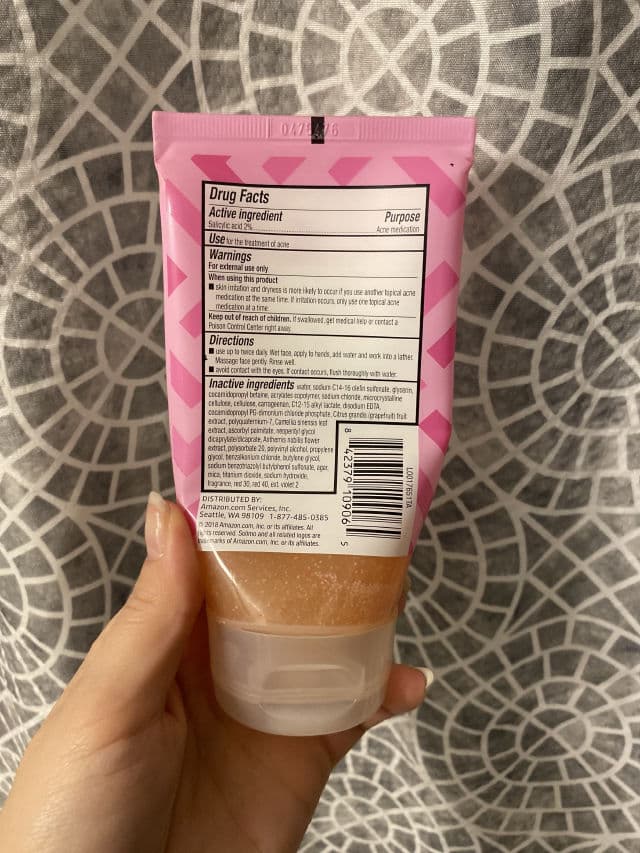 Solimo Oil-free Pink Grapefruit Facial Scrub, 2% Salicylic Acid Acne Medication review photo by Nickybee