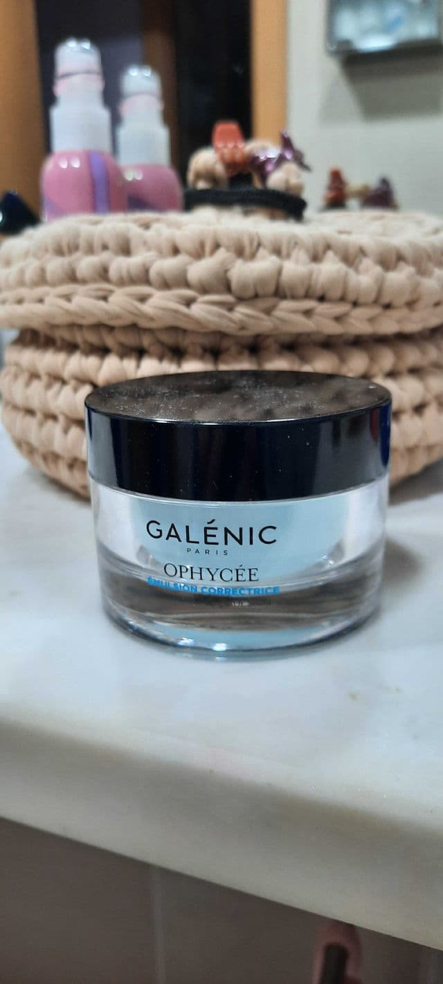 Galénic Ophycee Creme Yeux Lissante (Soothing Eye Cream) review photo by pickycristina