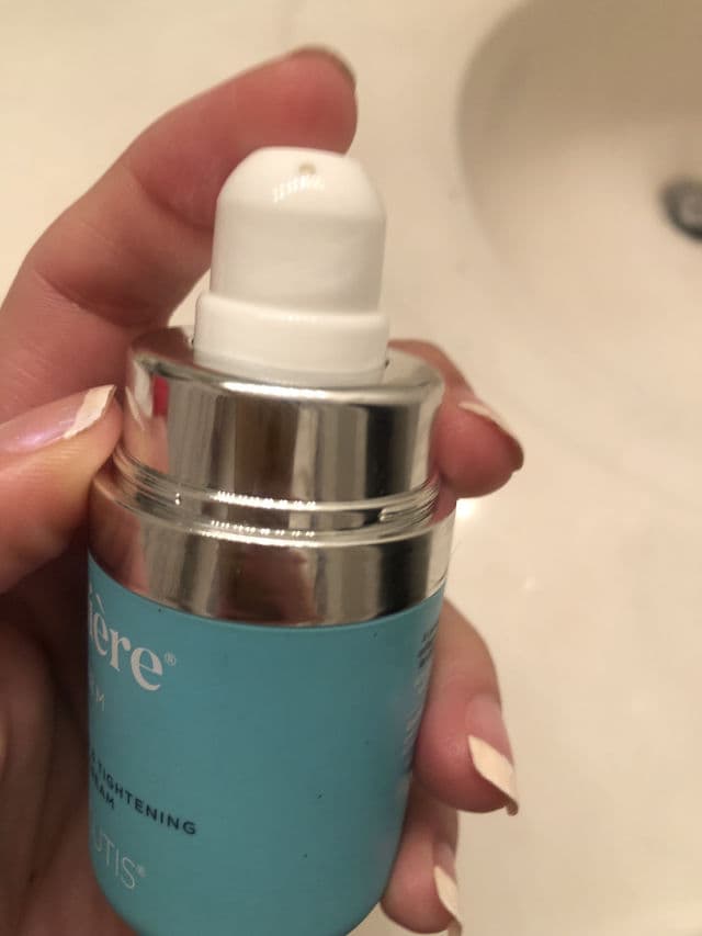 Neocutis Lumière Line Smoothing Eye Cream review photo by KateGate