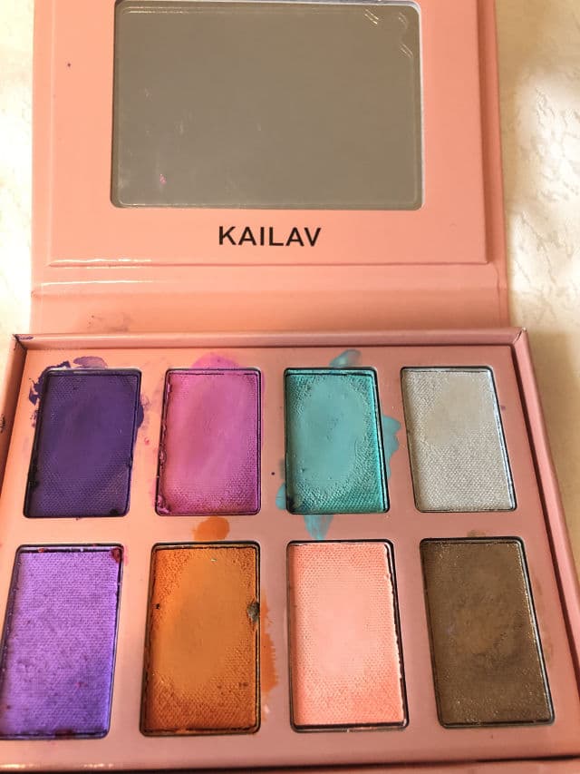 Kailav Sunshinethebee Daydream Palette review photo by Lingua